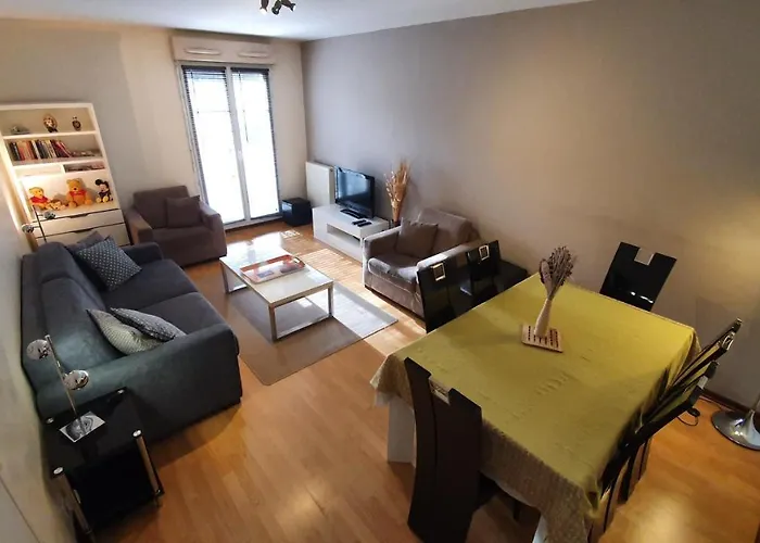 Apartment In Chessy Very Near Disneyland